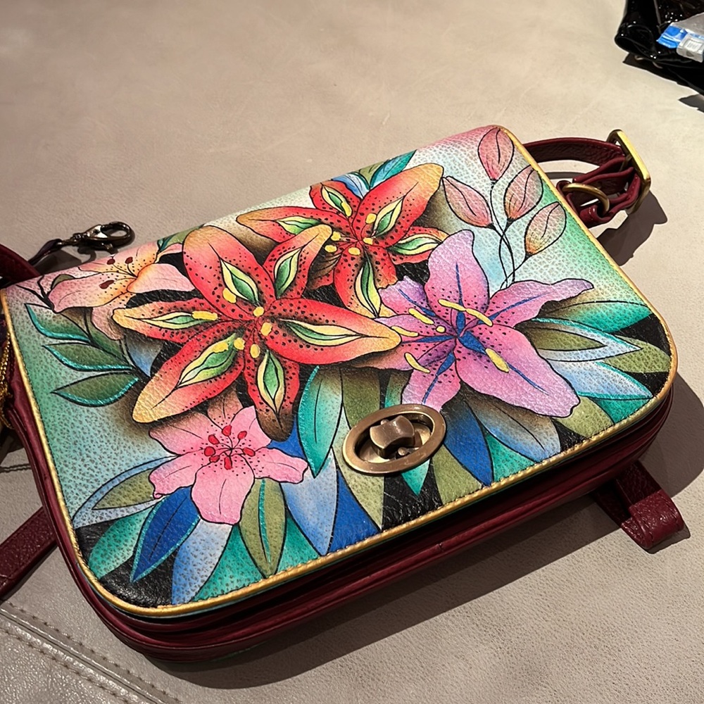 NWT Hand painted, hand crafted leather shoulder bag